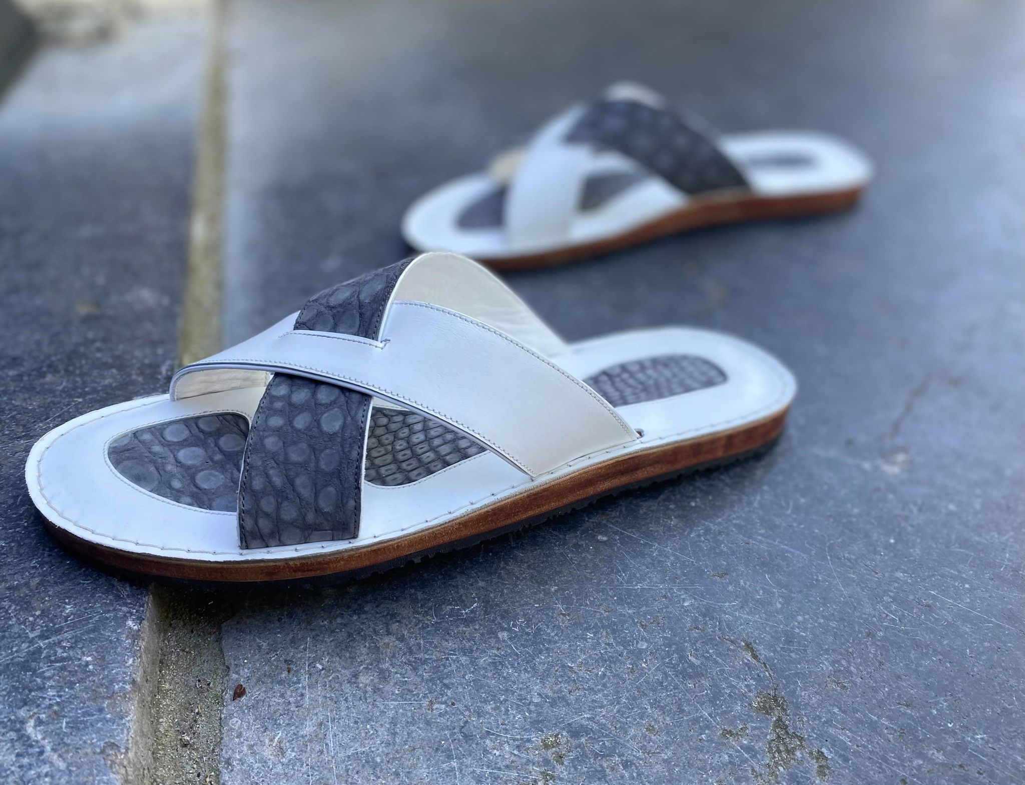 Lacour " Yatch " Sandal White & Smoke Suede